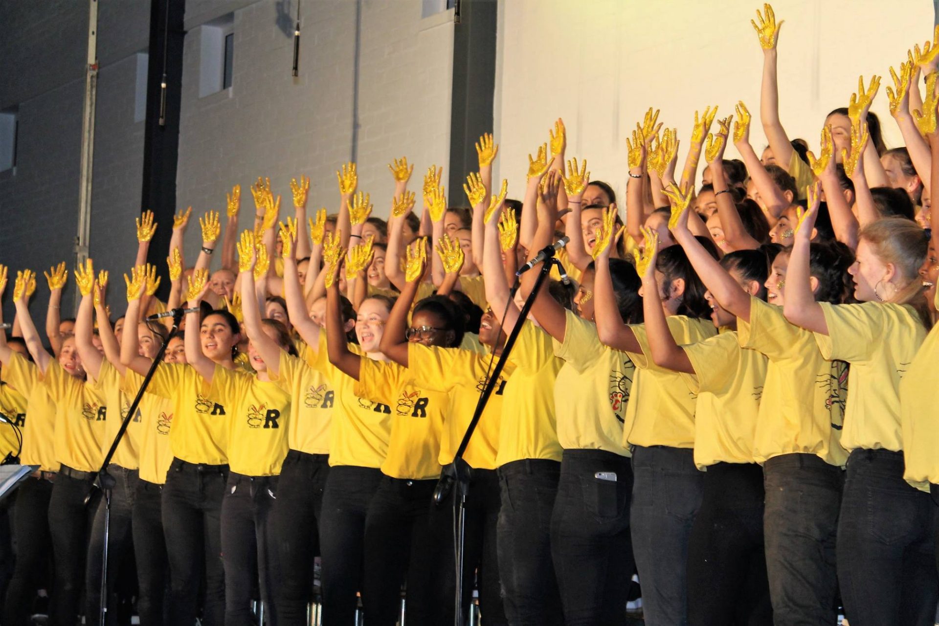 INTERHOUSE SINGING 5 36037115 1717780064926191 1501008559335276544 o