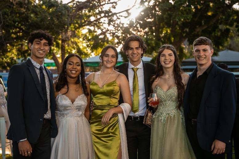 Matric Dance 2021 4 Senior School Newsletter No 11 22 October 2021 6